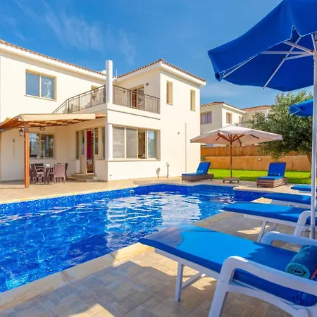 Villa Seashore One Paphos Exterior photo